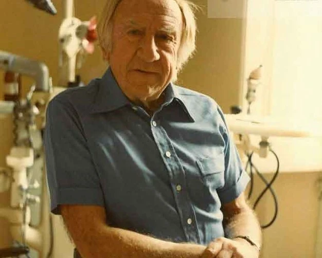 Dott Gianluca Galluccio 